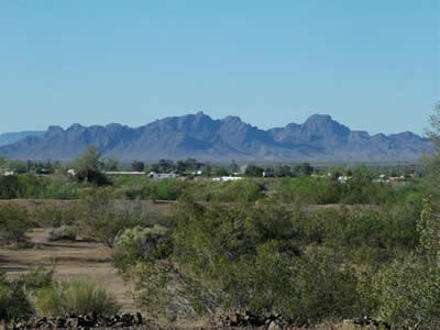 Bouse with Haystack and Ibix peaks some 15 miles south.